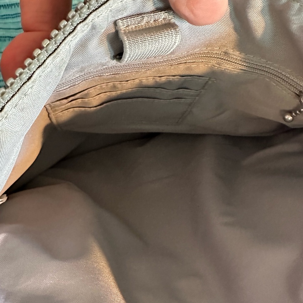 Baggallini blue crossbody bag, EUC - Picture 6 of 7